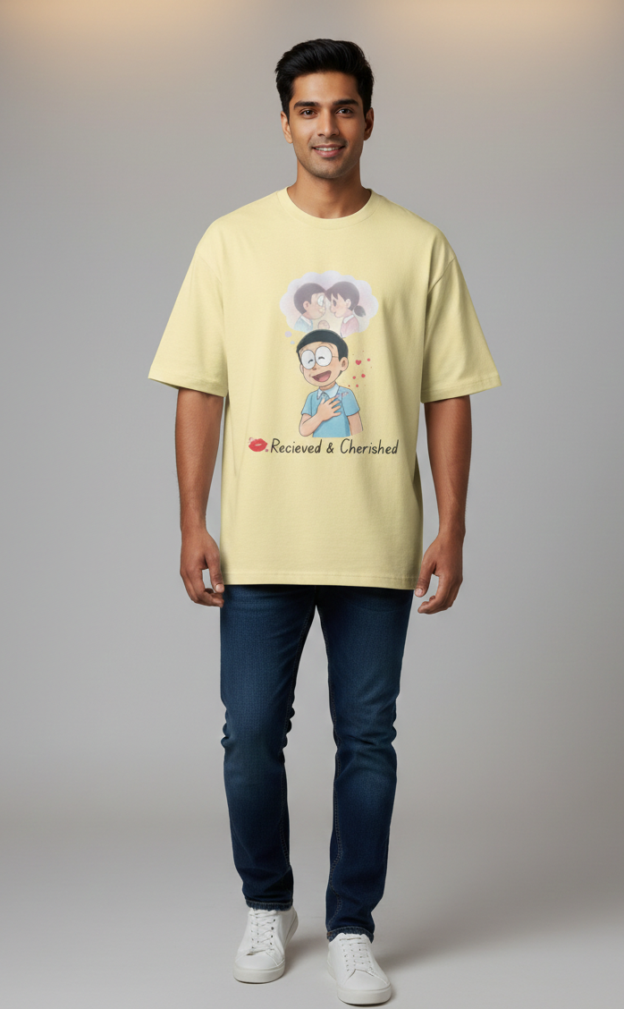 Oversized_White_Graphic_Tee